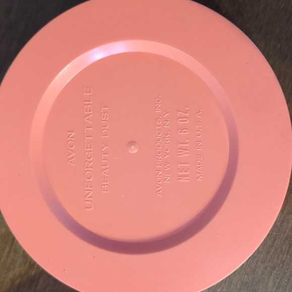 Vintage Pink Avon Unforgettable  Beauty Dust Powder Box Unopened - Picture 9 of 9